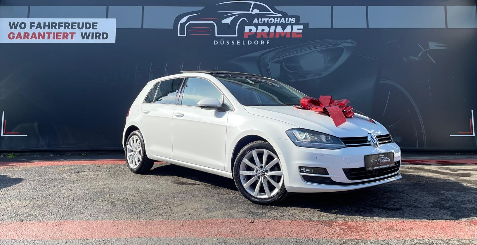 Volkswagen Golf VII Lim. Highline BMT*1HAND*NAVI*PANO*LED*