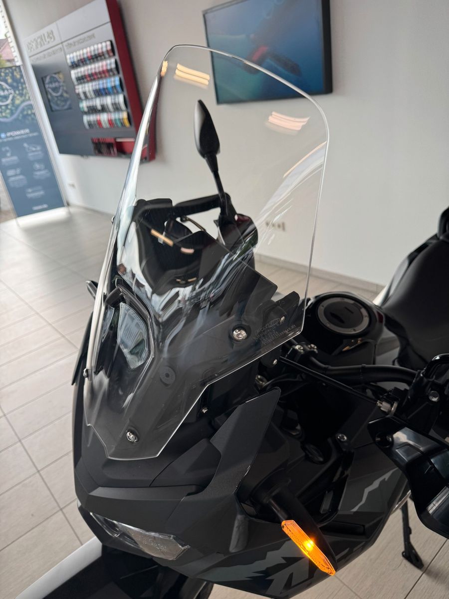 Fahrzeugabbildung Honda Africa Twin CRF 1100 ES, elektrisches Fahrwerk