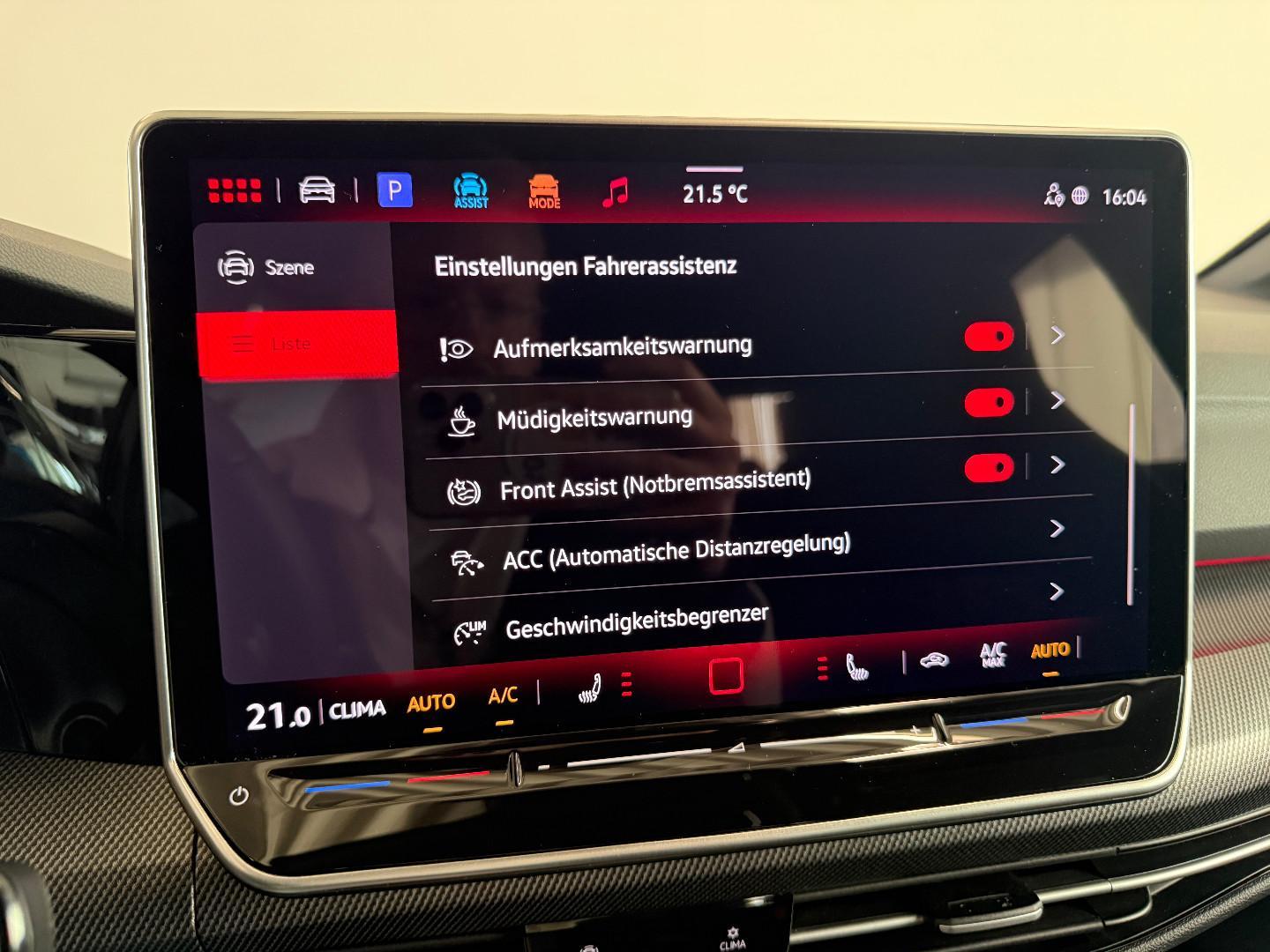 Volkswagen Golf VIII 1.5 eTSI R-Line ACC KAMERA, миниатюра 18