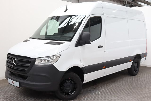 Mercedes-Benz Sprinter 317 CDI KASTEN L2H2 KAMERA 30x ON STOCK