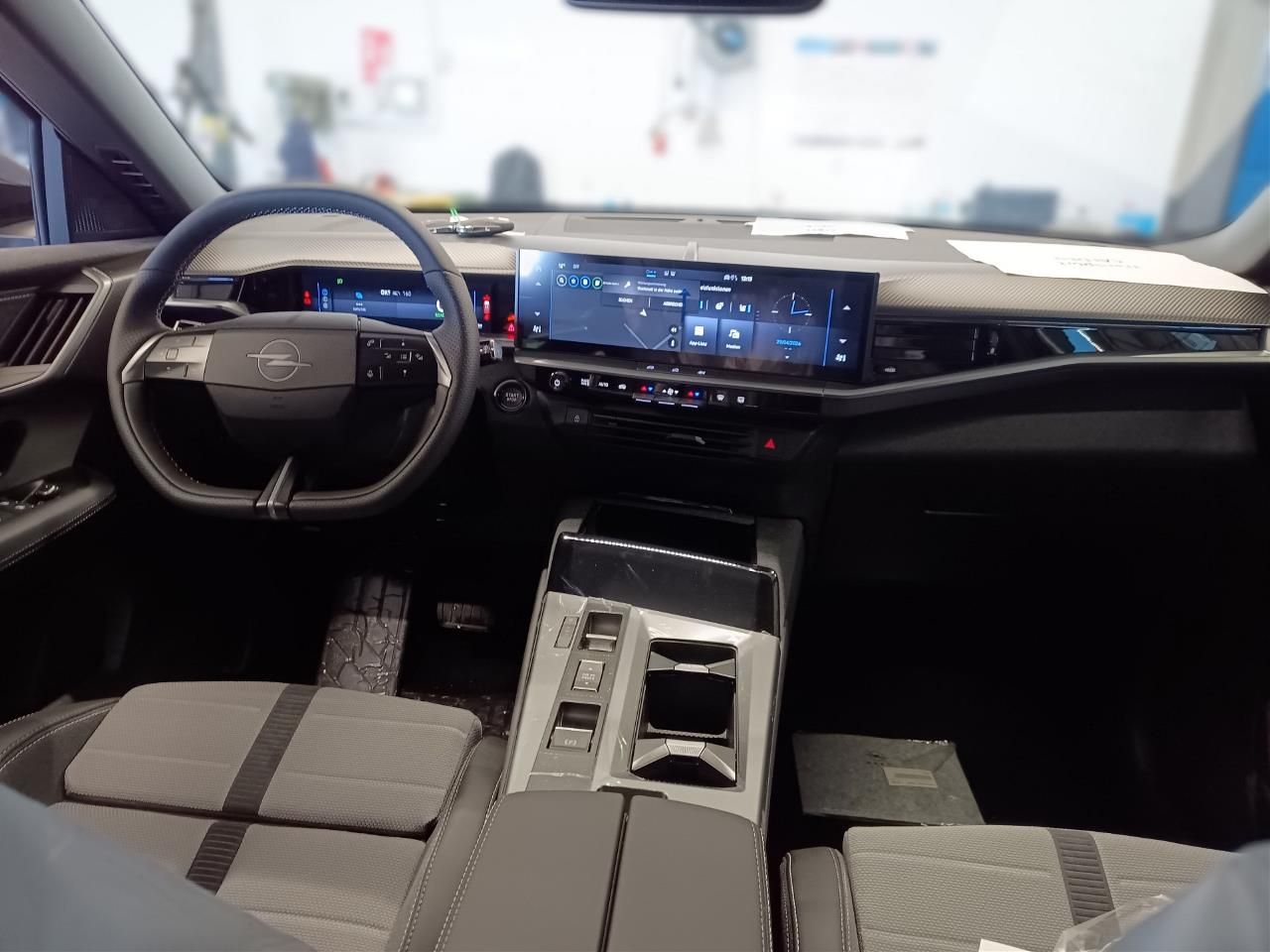 Fahrzeugabbildung Opel Grandland Electric GS 73 kWh.+Navi+MatrixLED
