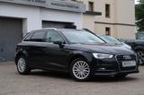 Audi A3 2.0TDI Sportback *XENON *NAVI *TEILLEDER *ALU
