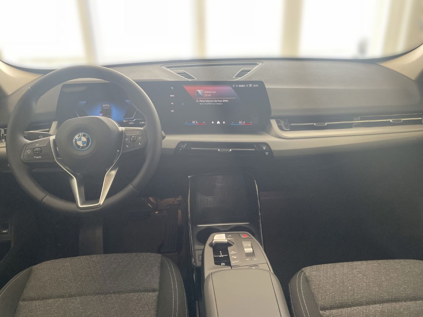 BMW iX1 - Bild 6