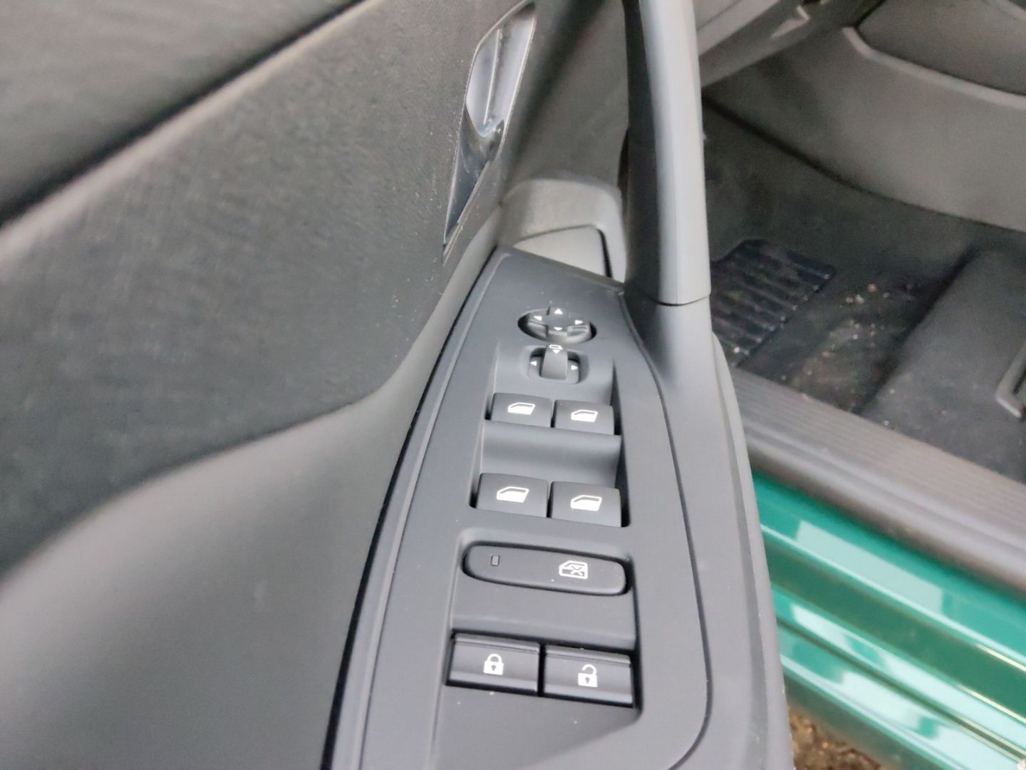 Peugeot 308 - Bild 19