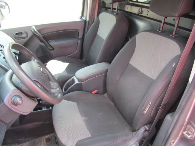 Nissan NV250