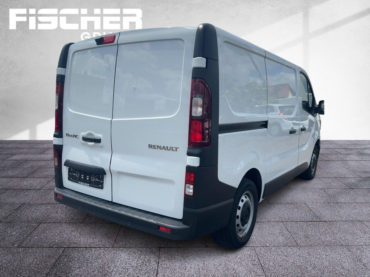 Fahrzeugabbildung Renault Trafic Lkw L1H1 2,8t dCi 130 Kamera GJR EasyLink