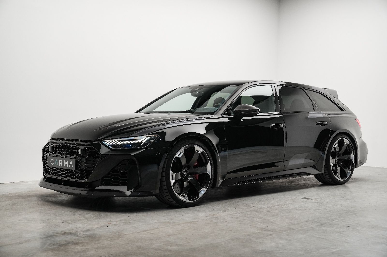 AUDI RS6 Avant GT / B&amp;O / Dynamik Plus / Schalensitze