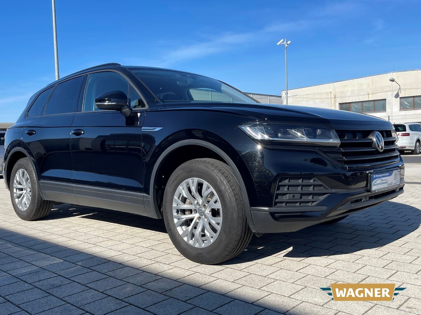 Fahrzeugabbildung Volkswagen Touareg 4Motion 3.0 V6 TDI AHK
