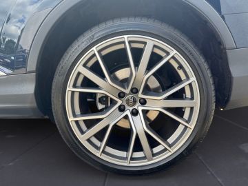 Audi Q7 - 12