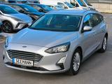 Ford Focus Turnier 1.5 EcoBlue Aut.Titanium - Ford Focus: Turnier Titanium