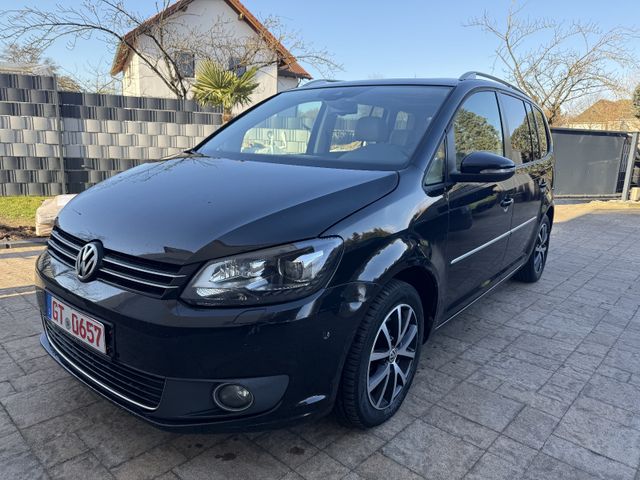 Volkswagen Touran2.0 TDI Highline+Leder+Navi+Pano+Xenon+AHK