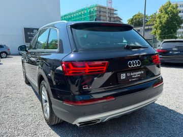 Audi Q7 - 5