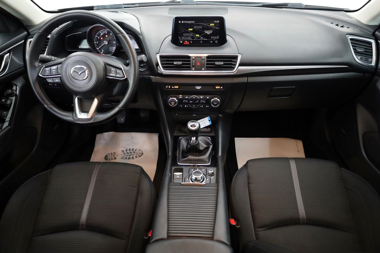 Fahrzeugabbildung Mazda 3 Sports-Line Navi,LED,Kamera,SH,BOSE,HUD,SR+WR