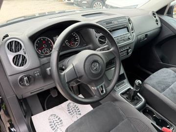 Volkswagen Tiguan - 6