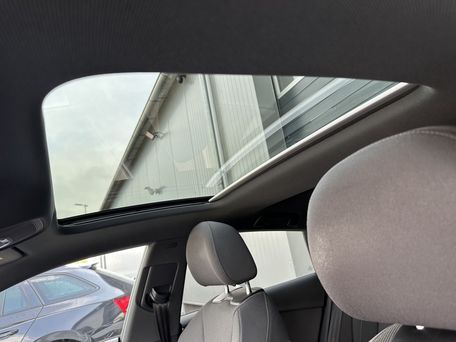 Fahrzeugabbildung Audi A5 SpB 40 TDI Advanced NAV+LED+KAM+PANO+B&O+19ZO