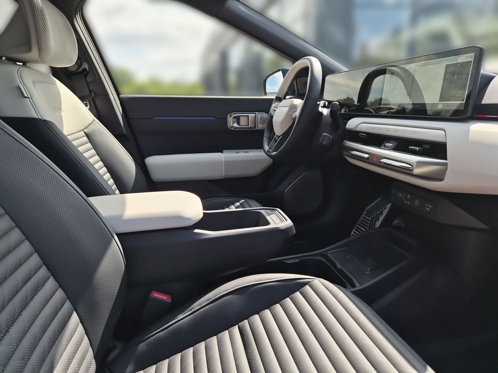 Fahrzeugabbildung Kia EV4 81 FWD GTL DWP COM CON GD