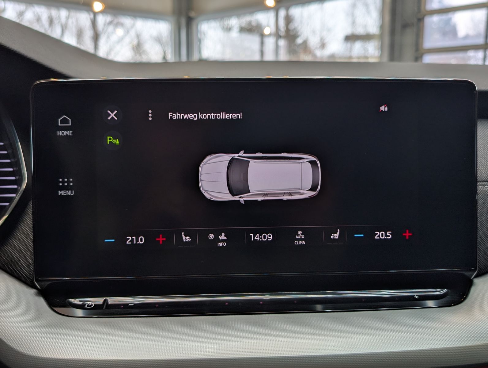 Fahrzeugabbildung SKODA Octavia 2.0 TDI First Edition LED Memory Pano 17