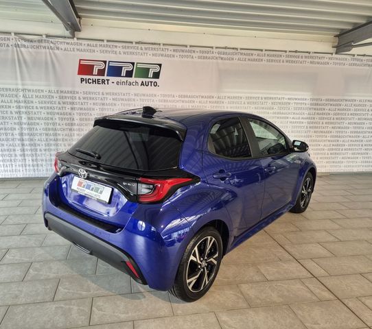 Toyota Yaris Hybrid 116 1.5 VVT-i Teamplayer + Safety P