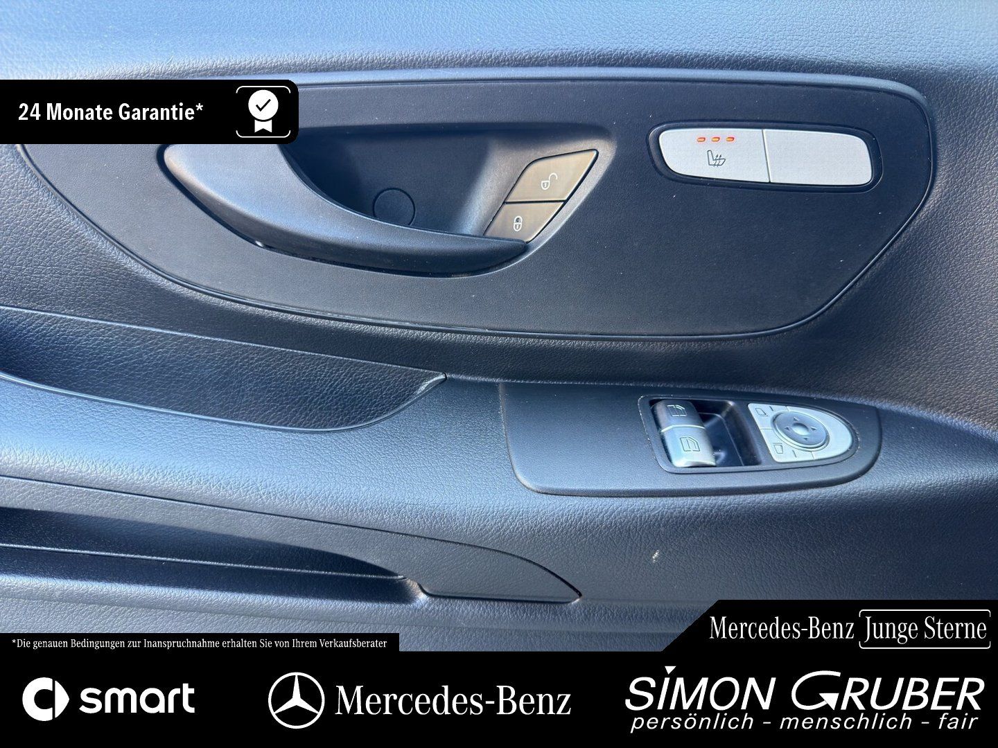 Fahrzeugabbildung Mercedes-Benz Vito 114 Tourer extralang Navi Kamera 8 Sitzer