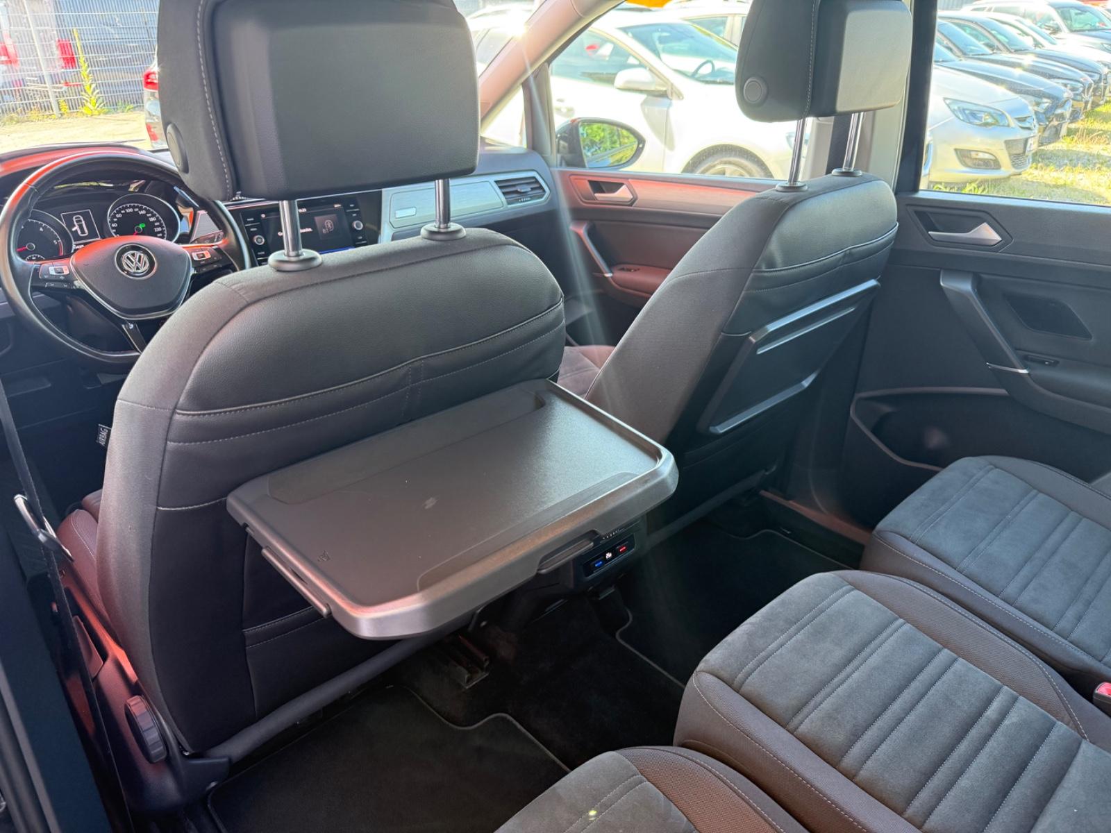 Volkswagen Touran Comfortline=7.Sitzer = 298,- € Monat =, миниатюра 19