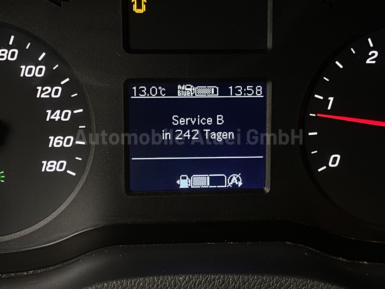 Fahrzeugabbildung Mercedes-Benz Sprinter 317 kompakt *2x Schiebetür* LED 6859