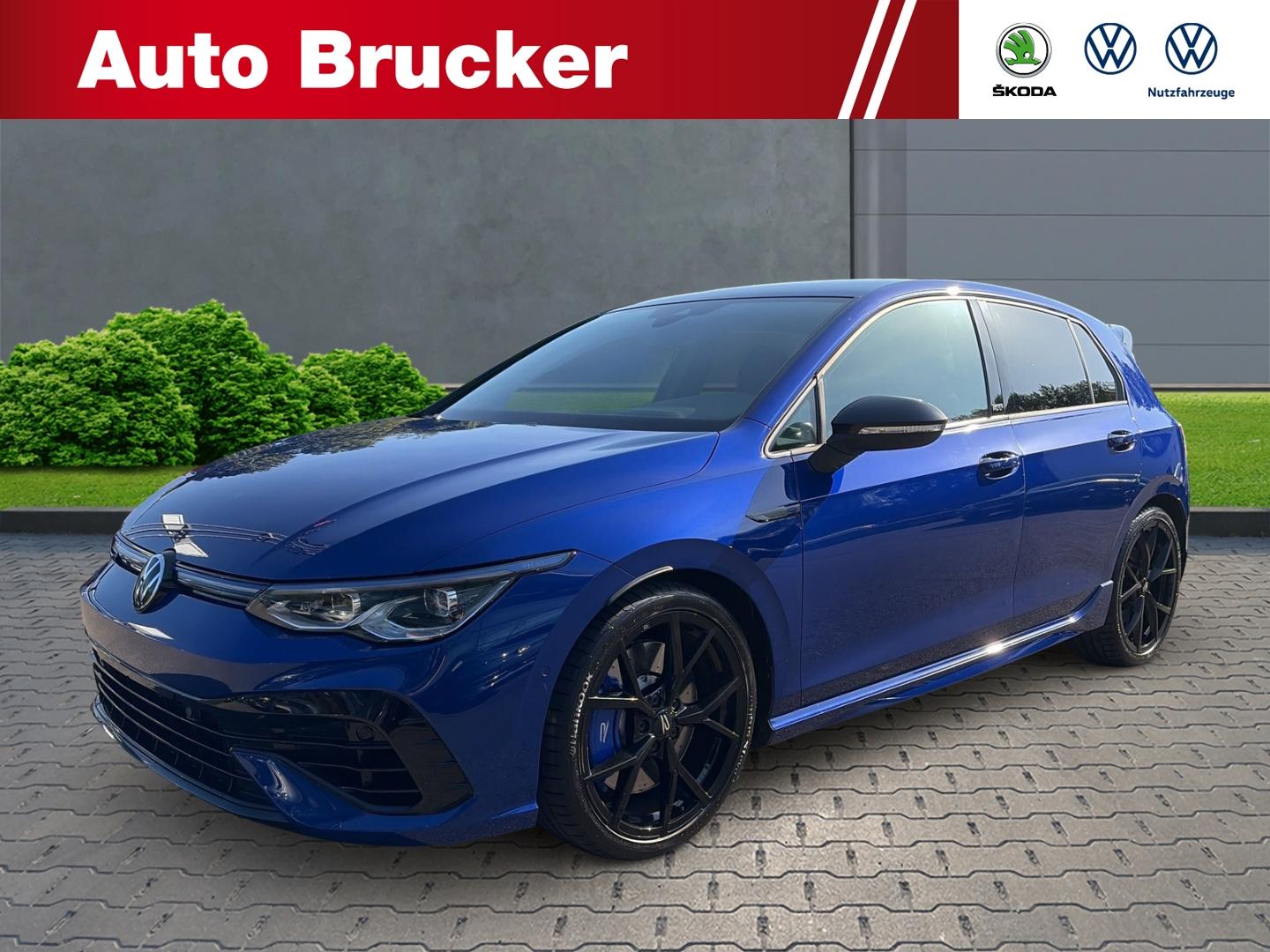Volkswagen Golf VIII R 20 Years 4M 2.0 TSI AKRAPOVIC+MATRIX