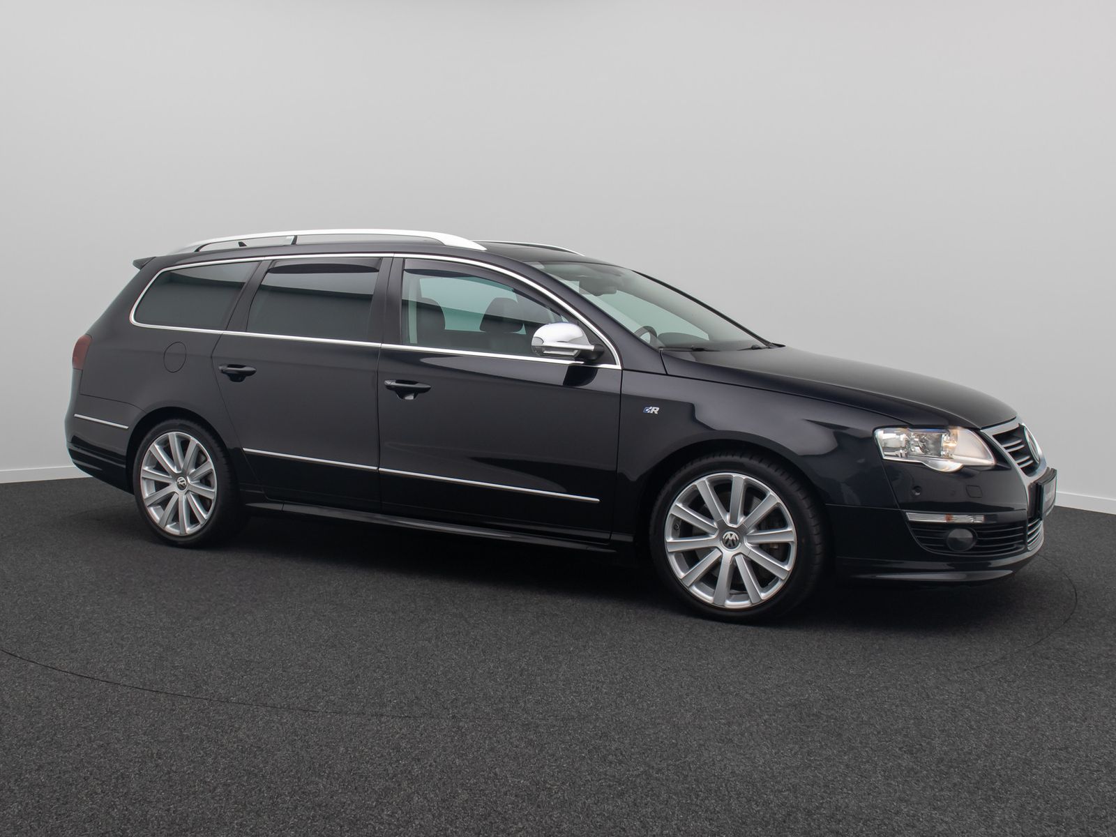 Fahrzeugabbildung Volkswagen Passat V6 FSI R-Line Edition Plus 4Motion AHK. K