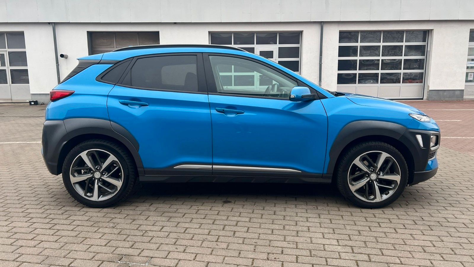 Fahrzeugabbildung Hyundai Kona Premium 2WD*Diesel *AUTOMATIK*MIETKAUF