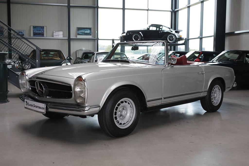 Mercedes-Benz SL 230