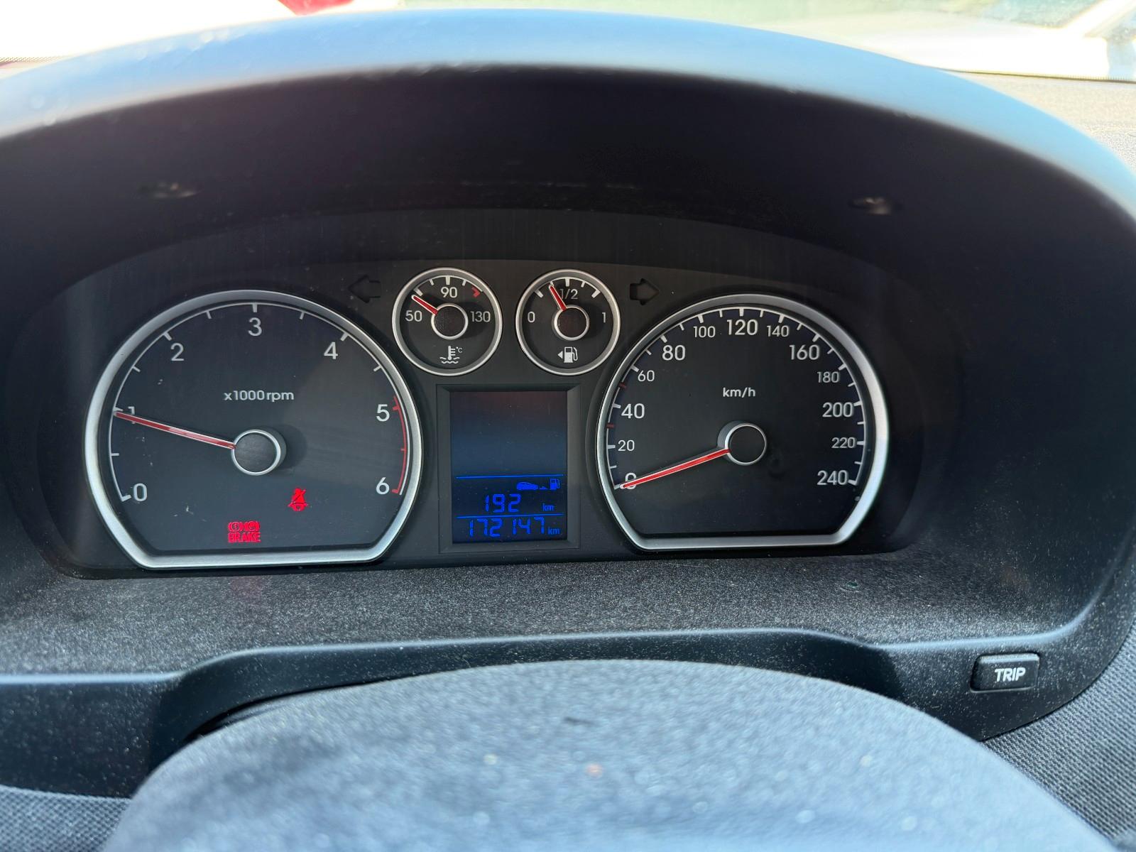 Hyundai i30 2010 — photo 16