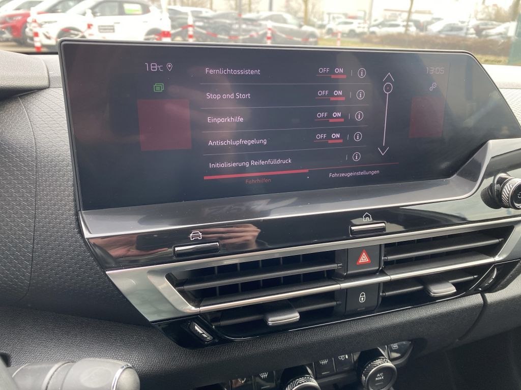 Fahrzeugabbildung Citroën C4 Benzin 155 Automatik Shine *Winterpak*Nav*LED