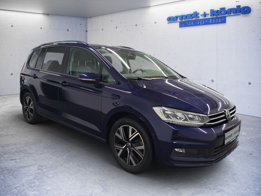 Volkswagen Touran 2.0 TDI SCR DSG Comfortline NAVI PANO RFK imagem 2