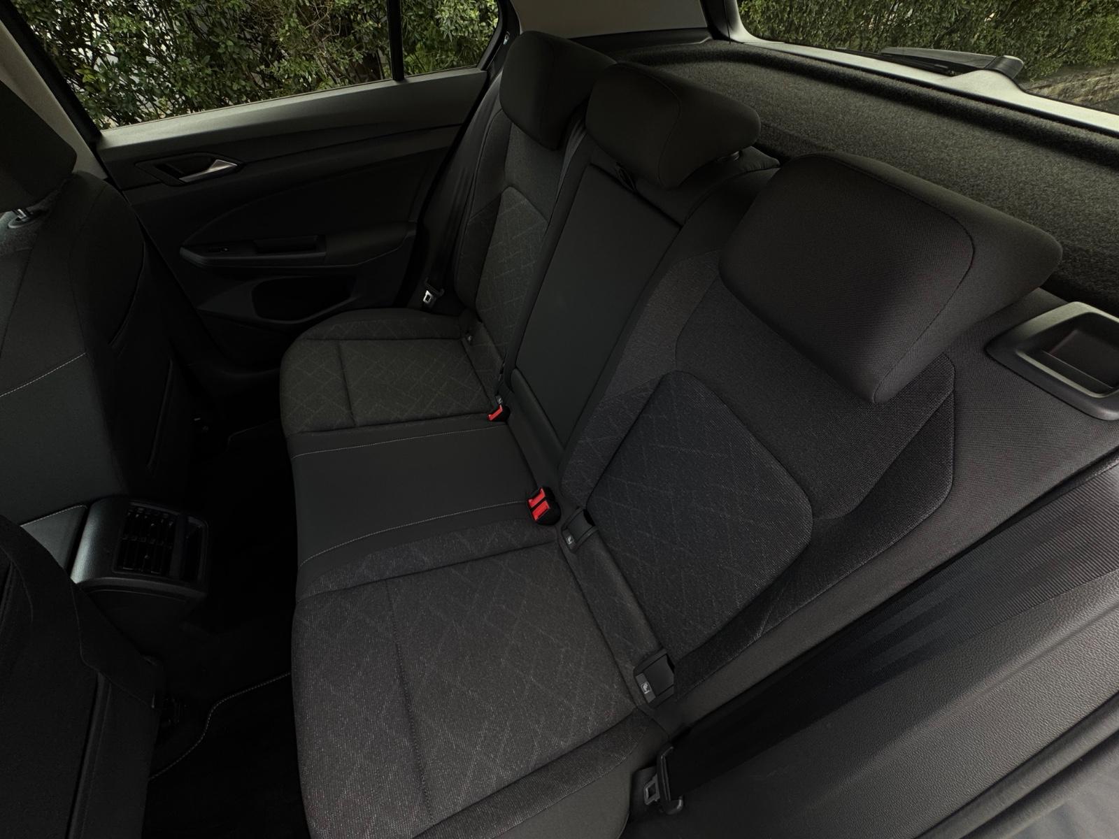 Volkswagen Golf 8 Lim. Life eTSI 1.5*AUTOMATIK*GARANTIE*ACC, миниатюра 29
