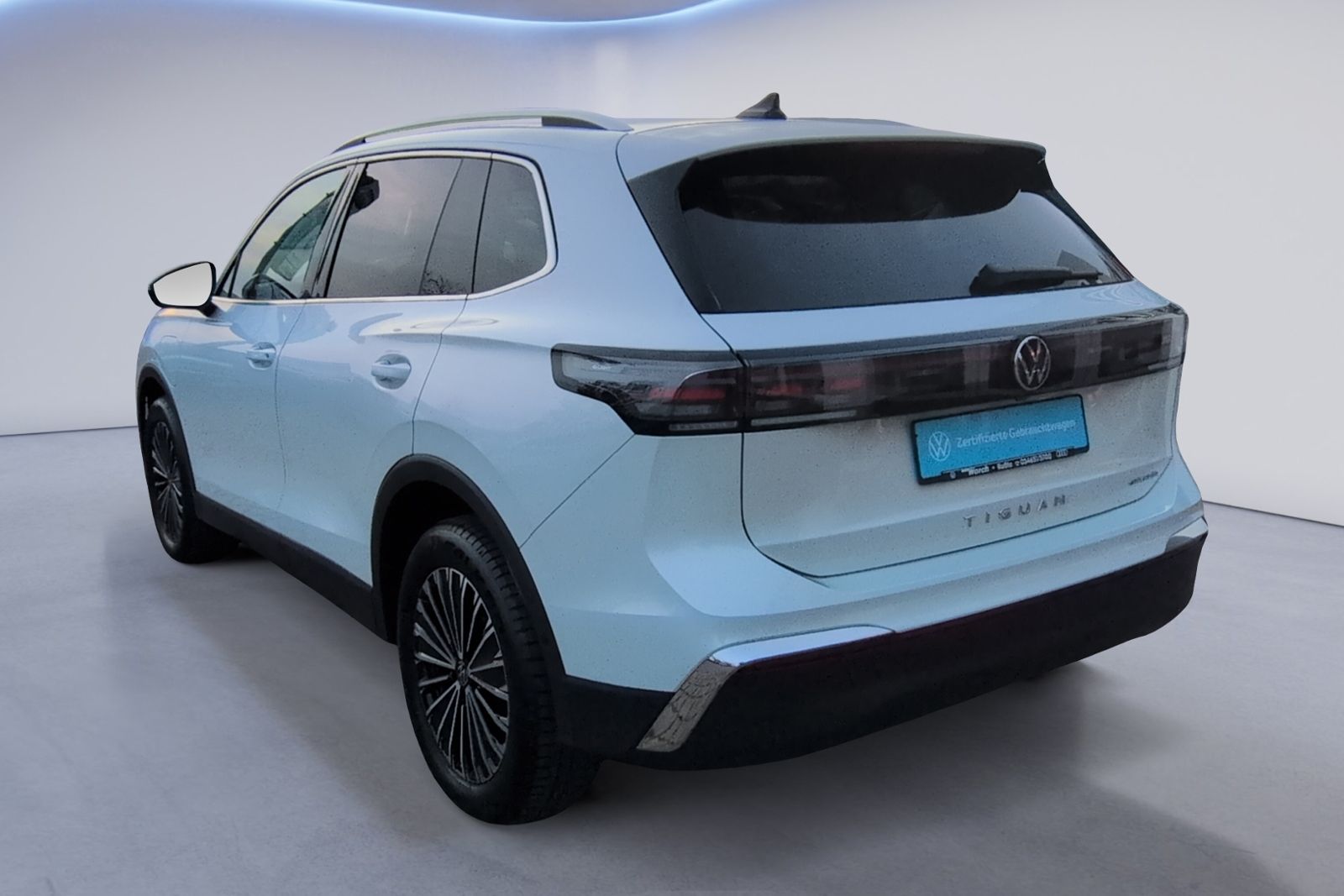 Tiguan 1.5 eTSI DSG Elegance KAMERA+AHK+DCC