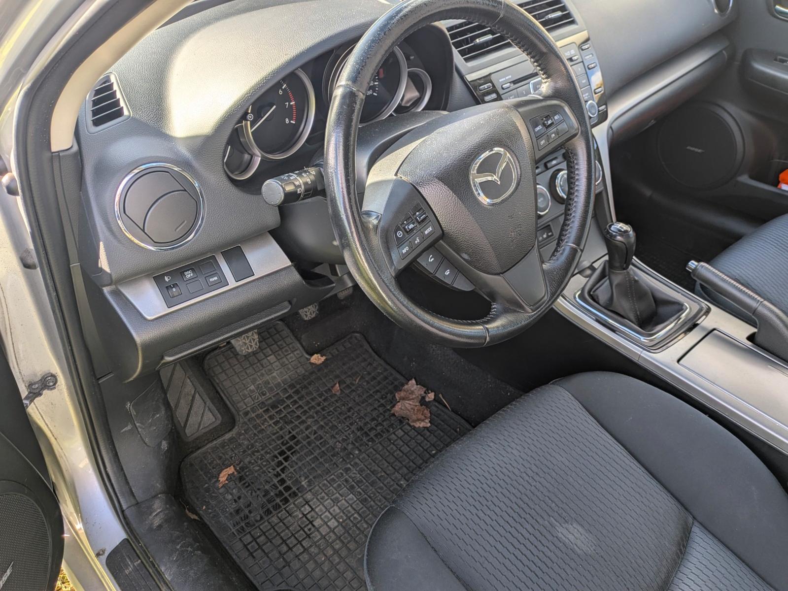 Mazda 6 2011 — photo 8