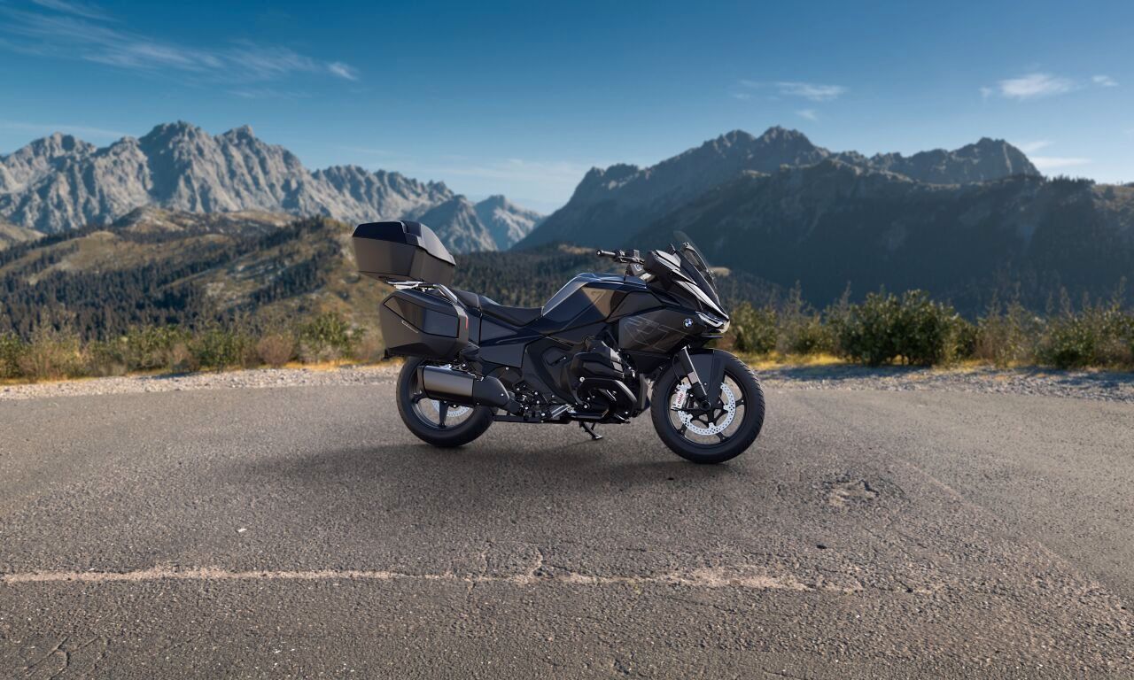 Fahrzeugabbildung BMW R 1300 RT 4 Pakete