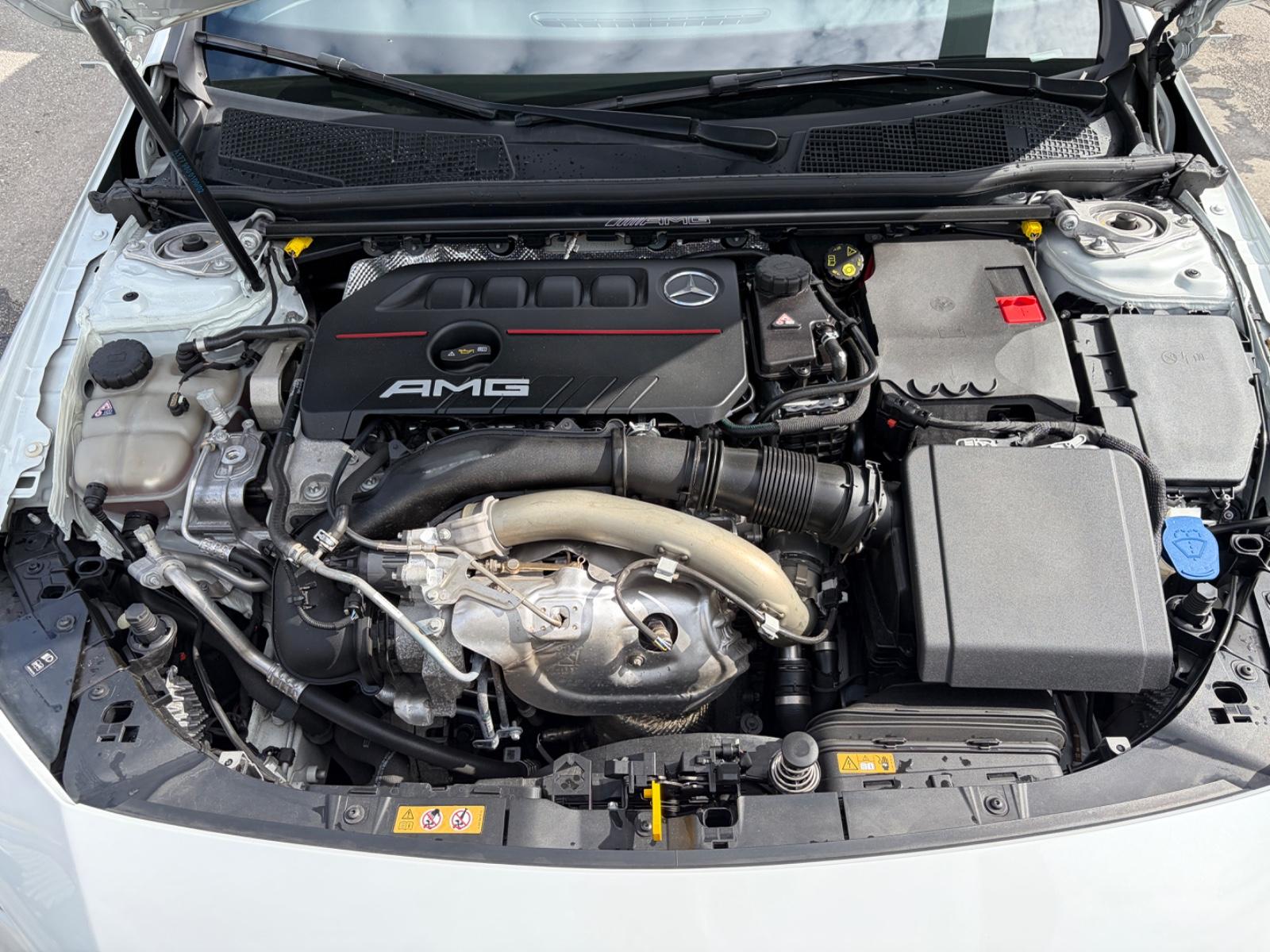Mercedes-Benz CLA 35 AMG Shooting Brake Garantie Totw. Pano. 