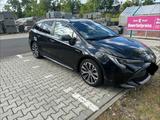 Toyota Corolla 2,0 Hybrid Team Deutsch Touring Spor... - gebrauchte Toyota Corolla aus dem Jahr 2021