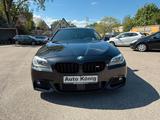 BMW 550 i*3 ZONEN KLIMAAUT*HEADUP*TOP AUSSTATTUNG* - BMW 550 aus 2010