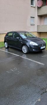 Fiat Grande Punto 1.4 16V Dynamic Dynamic - Fiat Grande Punto in Frankfurt (Main)