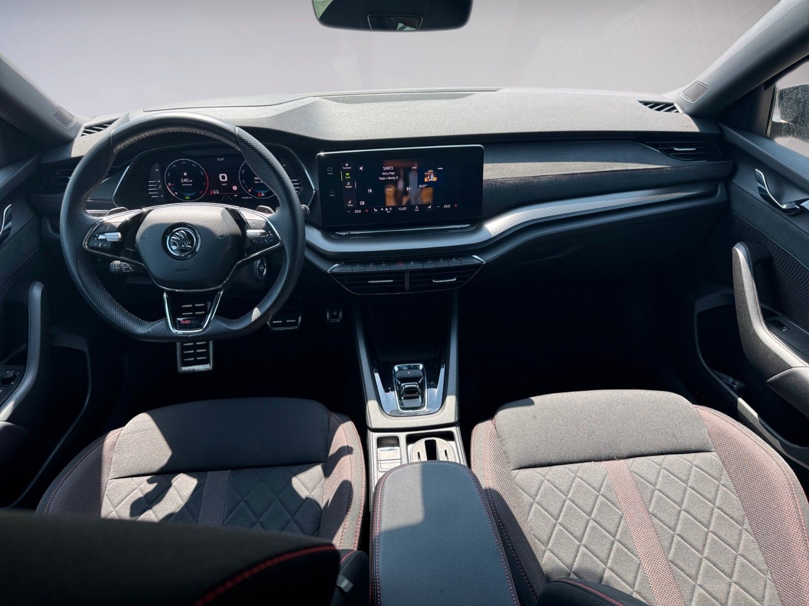 Fahrzeugabbildung SKODA Octavia Combi RS 2.0 TSI