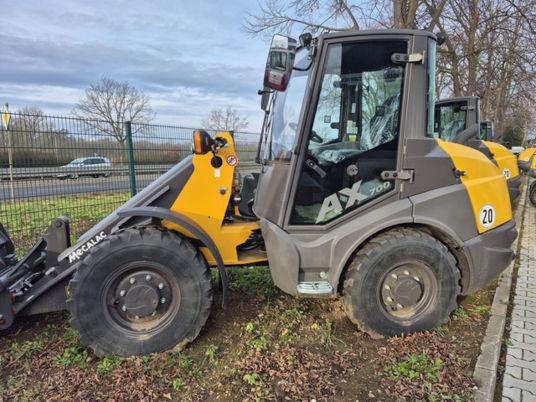 MECALAC AX 700