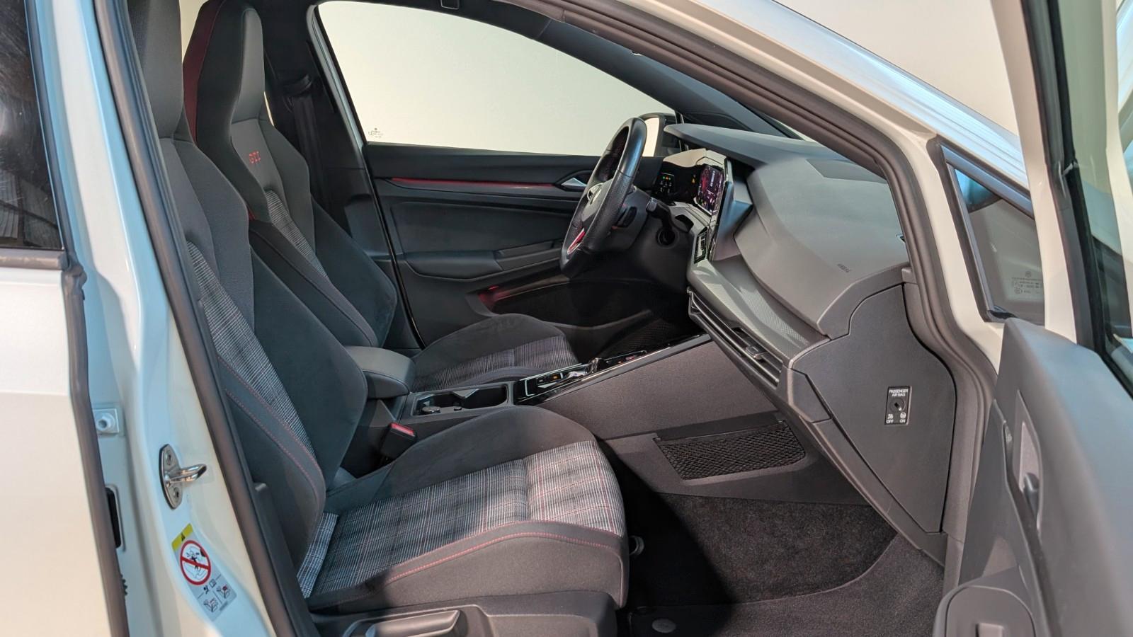 Volkswagen Golf VIII Lim. GTI MATRIX-BLACKSTYLE-KAM-BUSINES, миниатюра 23