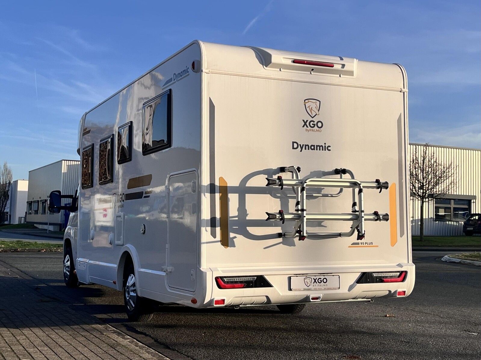 Fahrzeugabbildung XGO Dynamic 95P