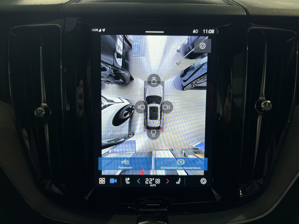 Volvo XC60 T6 Plus Black Edition Recharge AWD B&W HUD
