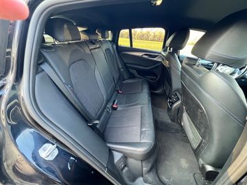 BMW X4 - 10