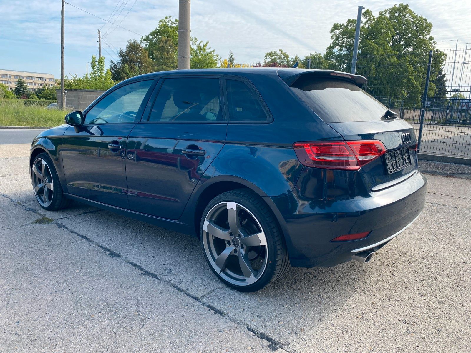 Audi A3 Sportback Climatr.BC Temp.Xenon 19Zoll foto 7
