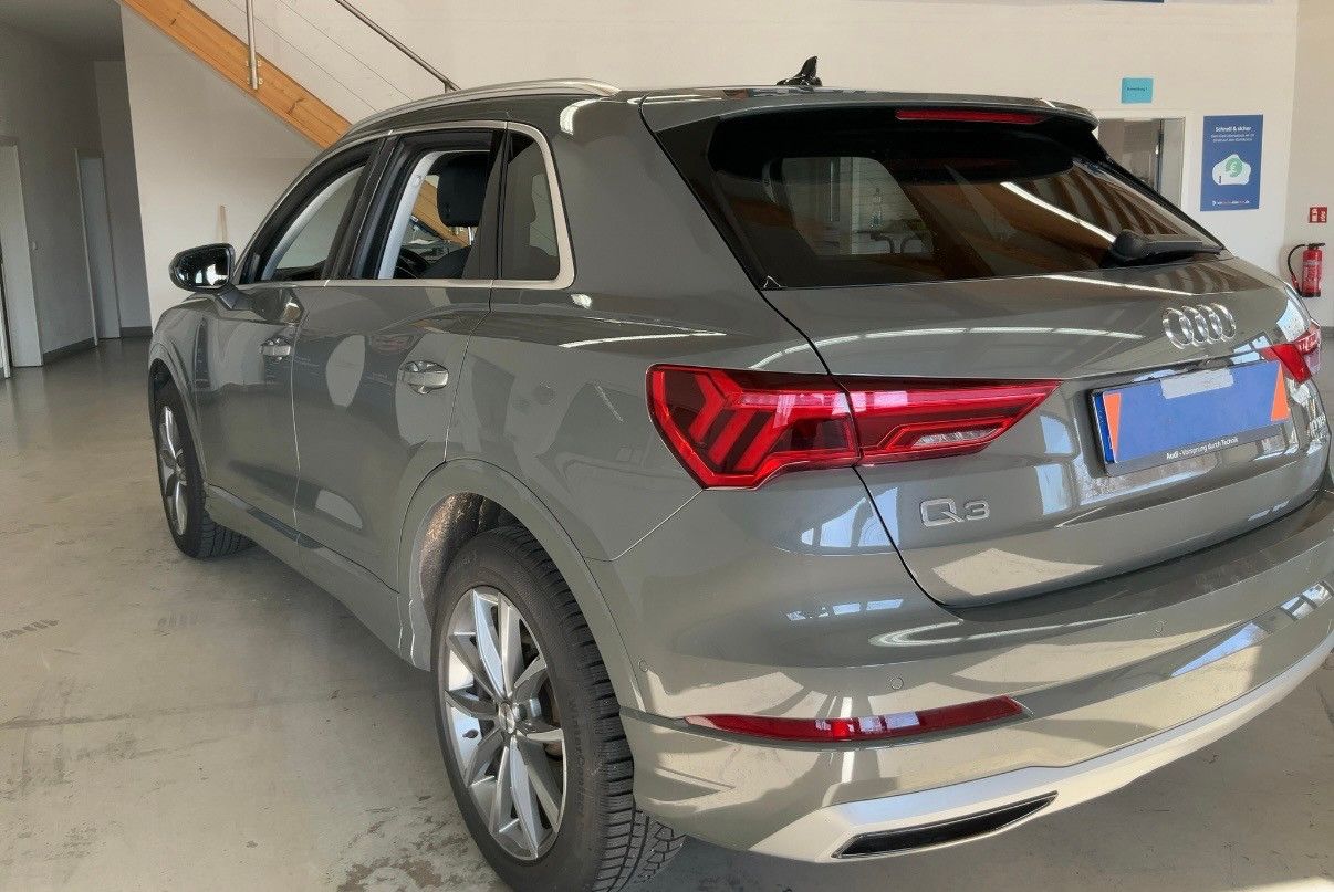 Fahrzeugabbildung Audi Q3 40 TFSI quattro /AHK/ 1.Hand/ unfallfrei