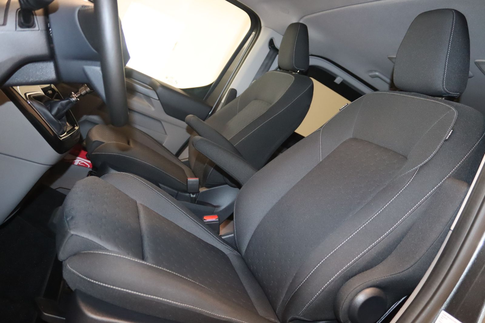 Ford Tourneo Custom Titanium-8 Si.-NAV-LED-KAMERA- foto 8