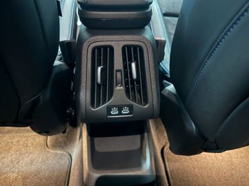 Fahrzeugverkauf 24 BMW X1 18 i sDrive M Sport Kamera Navi LED